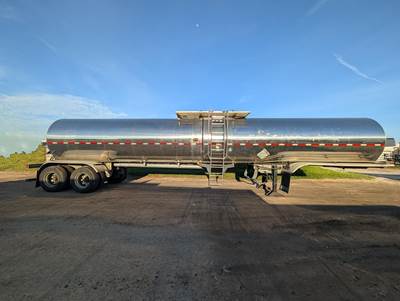 Polar Tandem Axle Stainless Steel Food Grade Tanker Trailer - Air Ride, Fixed Axle