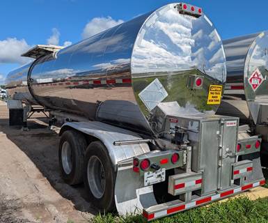 Polar Tandem Axle Stainless Steel Food Grade Tanker Trailer - Air Ride, Fixed Axle