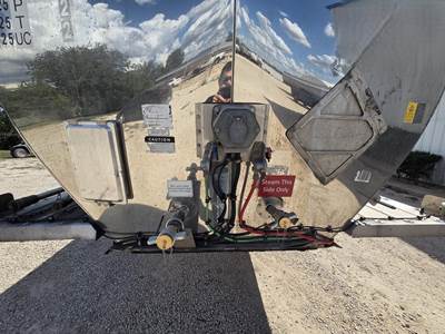 2009 Polar Tandem Axle Stainless Steel Food Grade Tanker Trailer - Air Ride, Fixed Axle