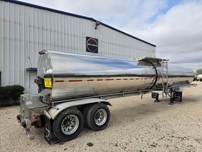 2009 Polar Tandem Axle Stainless Steel Food Grade Tanker Trailer - Air Ride, Fixed Axle