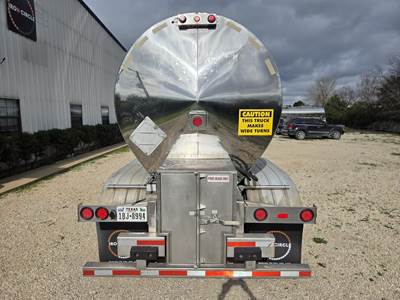 2009 Polar Tandem Axle Stainless Steel Food Grade Tanker Trailer - Air Ride, Fixed Axle