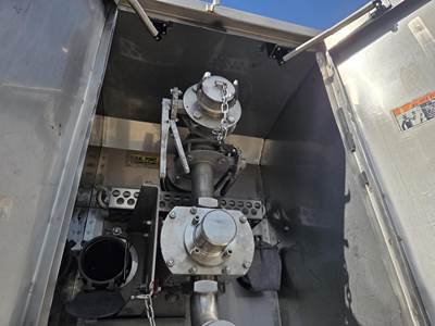 2011 Walker Tandem Axle Stainless Steel Food Grade Tanker Trailer Air Ride Fixed Axle