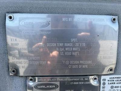 2007 Walker Tandem Axle Stainless Steel Food Grade Tanker Trailer - Air Ride