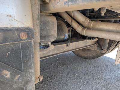 2015 Kenworth T800 Fuel & Lube Truck - Paccar, Manual