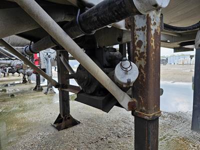 1992 Beall Tandem Axle Aluminum Fuel Tanker Trailer - Spring, Fixed Axle