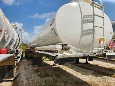 Beall Tandem Axle Aluminum Fuel Tanker Trailer - Air Ride, Fixed Axle