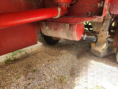 2004 Beall Tandem Axle Aluminum Fuel Tanker Trailer - Air Ride, Fixed Axle