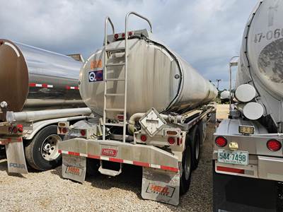 2018 Heil Tandem Axle Aluminum Fuel Tanker Trailer - Air Ride, Fixed Axle