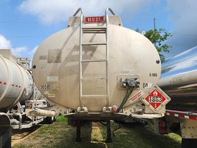 2001 Heil 44ft Tandem Axle Aluminum Fuel Tanker Trailer - Air Ride, Fixed Axle