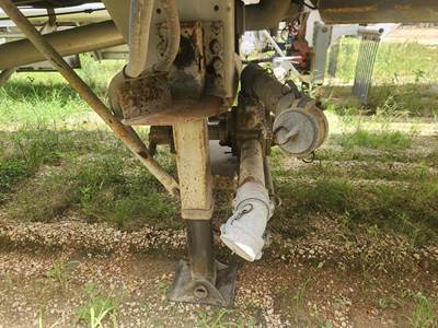 2001 Heil 43ft Tandem Axle Aluminum Fuel Tanker Trailer - Spring, Fixed Axle