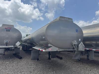 Heil Tandem Axle Aluminum Fuel Tanker Trailer - Air Ride, Fixed Axle
