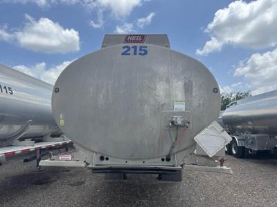 2021 Heil Tandem Axle Aluminum Fuel Tanker Trailer - Air Ride, Fixed Axle