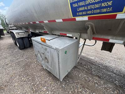 2021 Heil Tandem Axle Aluminum Fuel Tanker Trailer - Air Ride, Fixed Axle