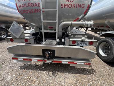 2021 Heil Tandem Axle Aluminum Fuel Tanker Trailer - Air Ride, Fixed Axle