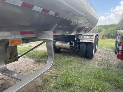 2021 Heil Tandem Axle Aluminum Fuel Tanker Trailer - Air Ride, Fixed Axle