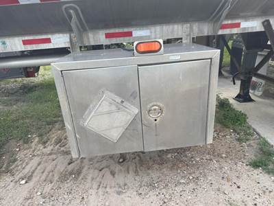 2021 Heil Tandem Axle Aluminum Fuel Tanker Trailer - Air Ride, Fixed Axle