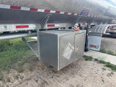 2021 Heil Tandem Axle Aluminum Fuel Tanker Trailer - Air Ride, Fixed Axle