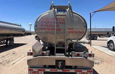 2021 Heil Tandem Axle Aluminum Fuel Tanker Trailer - Air Ride, Fixed Axle