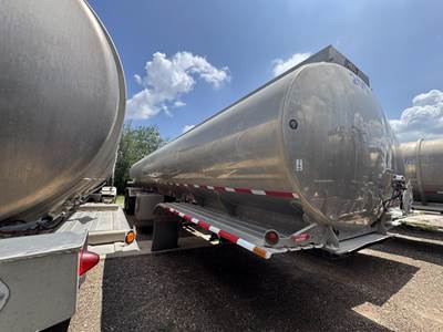2021 Heil Tandem Axle Aluminum Fuel Tanker Trailer - Air Ride, Fixed Axle