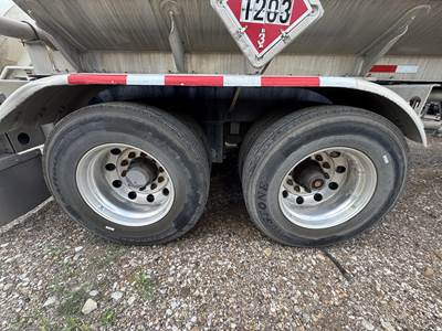 2021 Heil Tandem Axle Aluminum Fuel Tanker Trailer - Air Ride, Fixed Axle