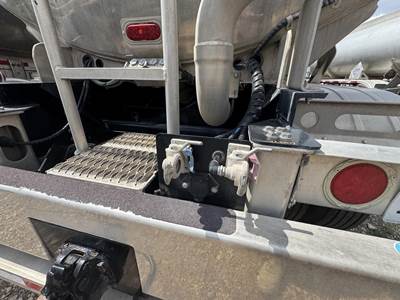 2021 Heil Tandem Axle Aluminum Fuel Tanker Trailer - Air Ride, Fixed Axle