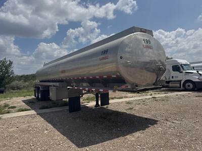 2021 Heil Tandem Axle Aluminum Fuel Tanker Trailer - Air Ride, Fixed Axle