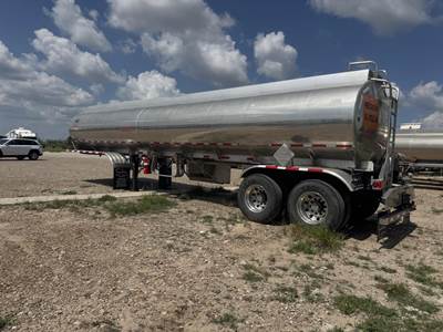 2021 Heil Tandem Axle Aluminum Fuel Tanker Trailer - Air Ride, Fixed Axle