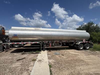 Heil Tandem Axle Aluminum Fuel Tanker Trailer - Air Ride, Fixed Axle
