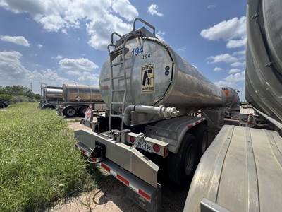 2021 Heil Tandem Axle Aluminum Fuel Tanker Trailer - Air Ride, Fixed Axle