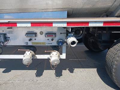 2002 Paramount Single Axle Aluminum Fuel Tanker Trailer - Spring, Fixed Axle