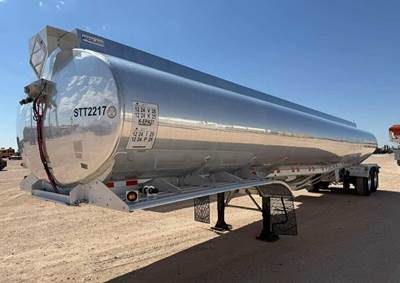 Polar 42ft Tandem Axle Aluminum Fuel Tanker Trailer - Air Ride, Fixed Axle