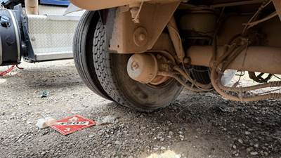 2003 Polar Tandem Axle Aluminum Fuel Tanker Trailer Air Ride Fixed Axle