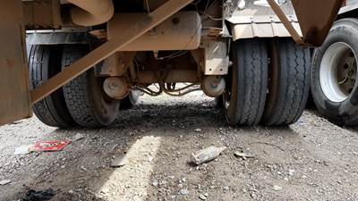 2003 Polar Tandem Axle Aluminum Fuel Tanker Trailer Air Ride Fixed Axle