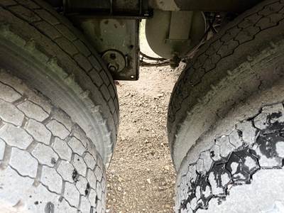 2003 Polar Tandem Axle Aluminum Fuel Tanker Trailer Air Ride Fixed Axle