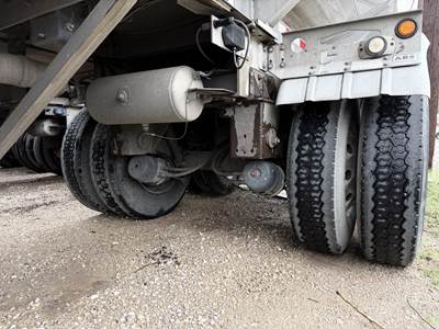 2003 Polar Tandem Axle Aluminum Fuel Tanker Trailer Air Ride Fixed Axle