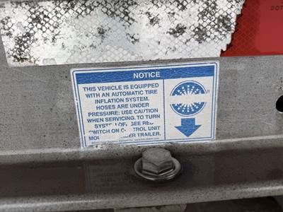 2003 Polar Tandem Axle Aluminum Fuel Tanker Trailer Air Ride Fixed Axle