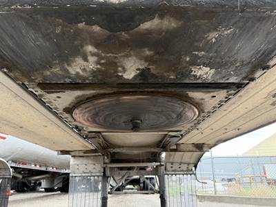 2003 Polar Tandem Axle Aluminum Fuel Tanker Trailer Air Ride Fixed Axle
