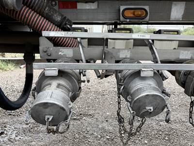 2003 Polar Tandem Axle Aluminum Fuel Tanker Trailer Air Ride Fixed Axle