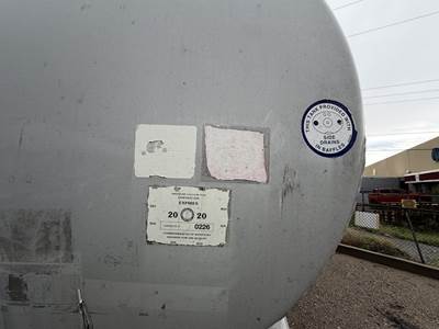 2003 Polar Tandem Axle Aluminum Fuel Tanker Trailer Air Ride Fixed Axle