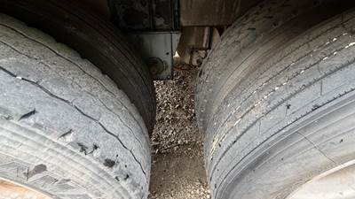 2003 Polar Tandem Axle Aluminum Fuel Tanker Trailer Air Ride Fixed Axle