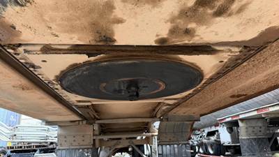 2003 Polar Tandem Axle Aluminum Fuel Tanker Trailer Air Ride Fixed Axle
