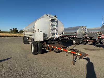 1997 Weld-It Fuel Pup Trailer
