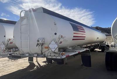 Heil 45ft Tandem Axle Aluminum Fuel Trailer - Air Ride, Fixed Axle