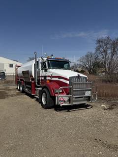 Kenworth T800 4500 Gallon Gasoline / Fuel Truck - Cummins, Manual
