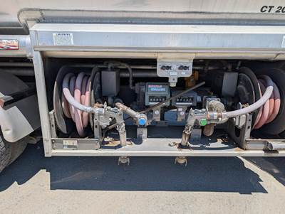 2015 Kenworth T800 4500 Gallon Gasoline / Fuel Truck - Paccar, Manual