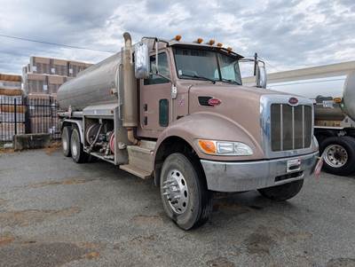 Peterbilt 348 4500 Gallon Gasoline / Fuel Truck - Cummins, Automatic