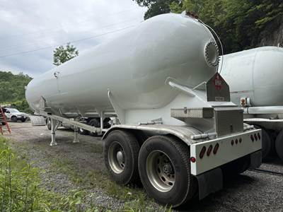 1966 Superior Tandem Axle Mild Steel Industrial Gas Tank Trailer - Spring, Fixed Axle