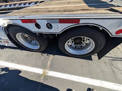 2009 Cozad 48x102 Tandem Axle Lowboy Trailer - Air Ride, Fixed Axle