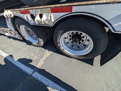 2009 Cozad 48x102 Tandem Axle Lowboy Trailer Air Ride Fixed Axle