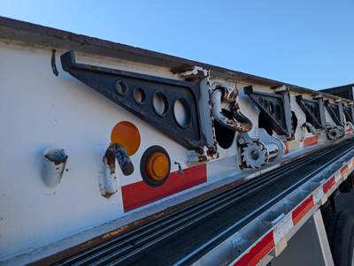 2015 Fontaine 48x102 Tandem Axle Lowboy Trailer - Air Ride, Fixed Axle